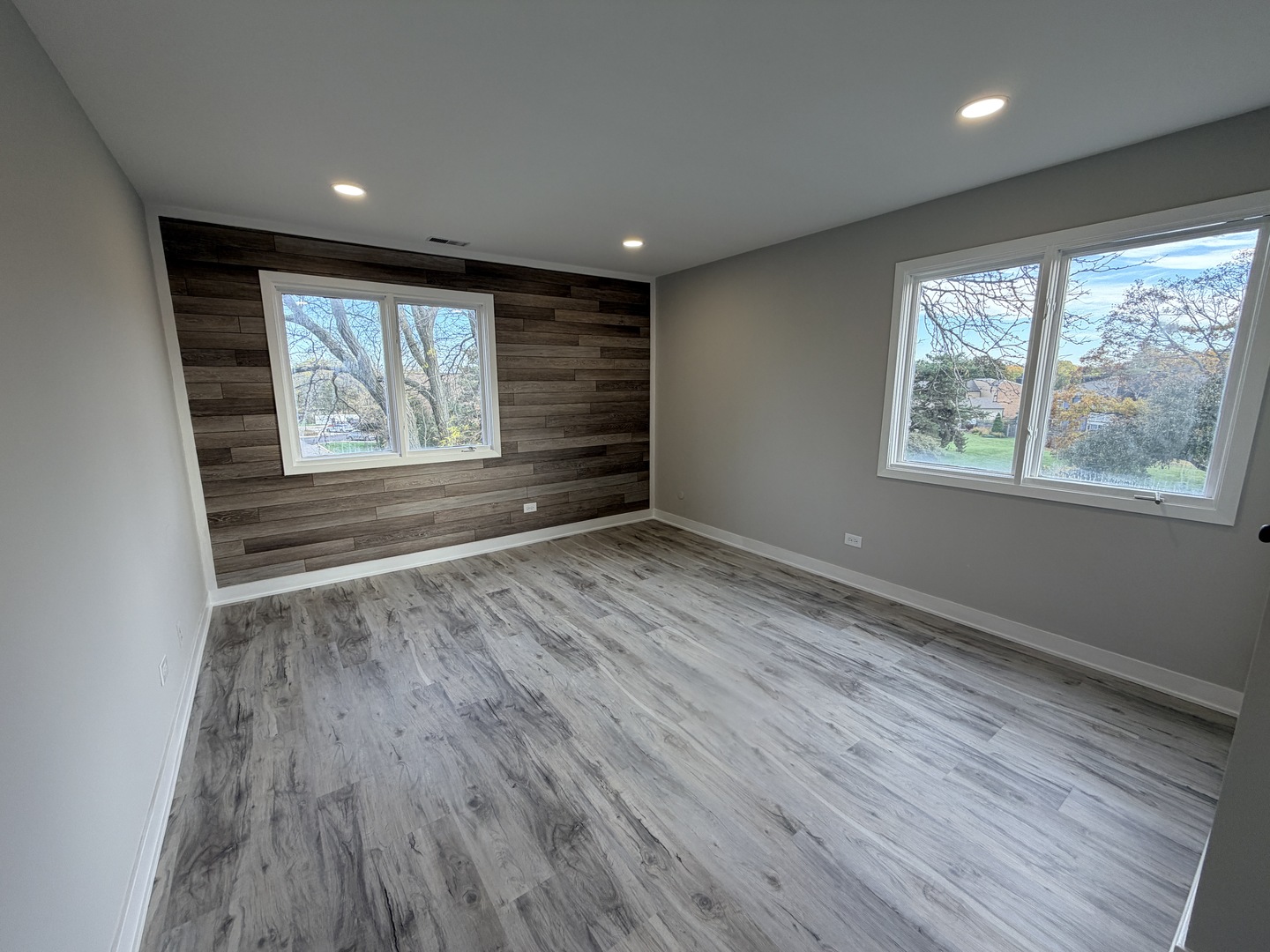 1460 Stonebridge Circle #G9, Wheaton, IL 60189