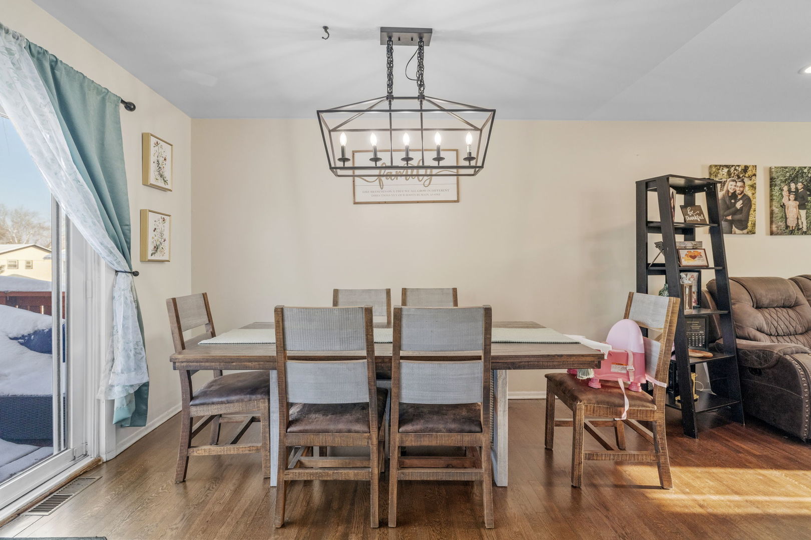 17126 Central Park Avenue, Hazel Crest, IL 60429