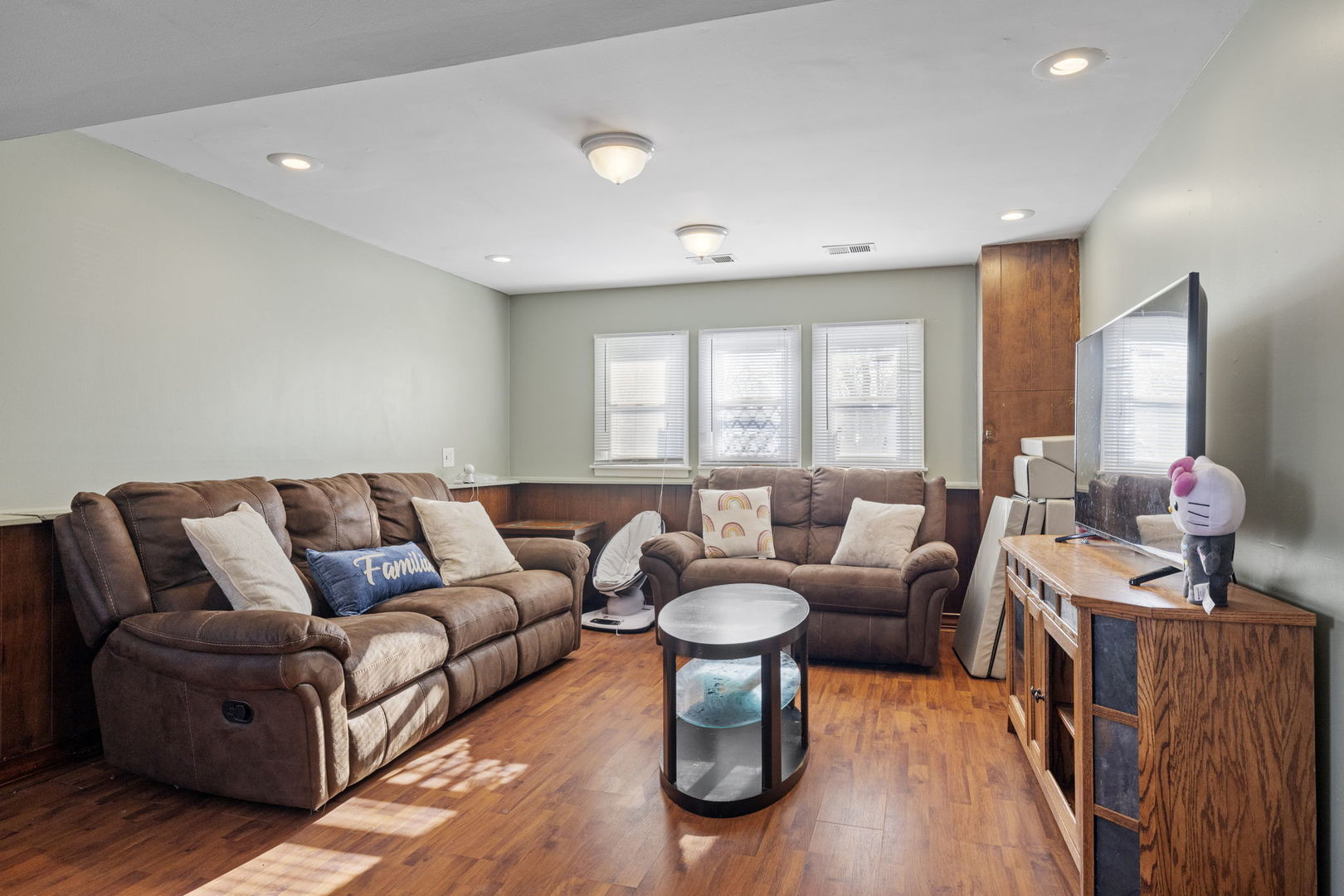 17126 Central Park Avenue, Hazel Crest, IL 60429