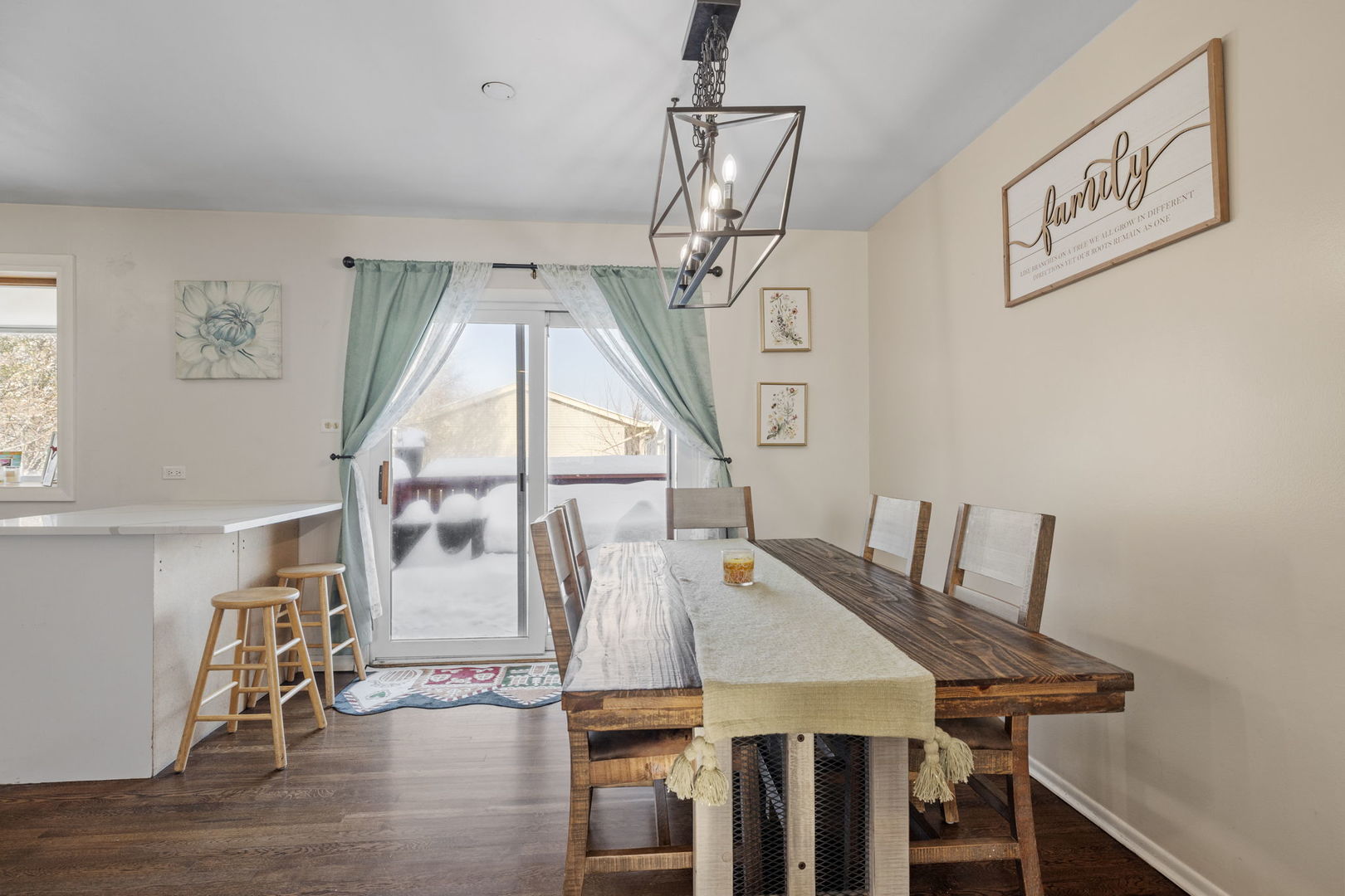 17126 Central Park Avenue, Hazel Crest, IL 60429