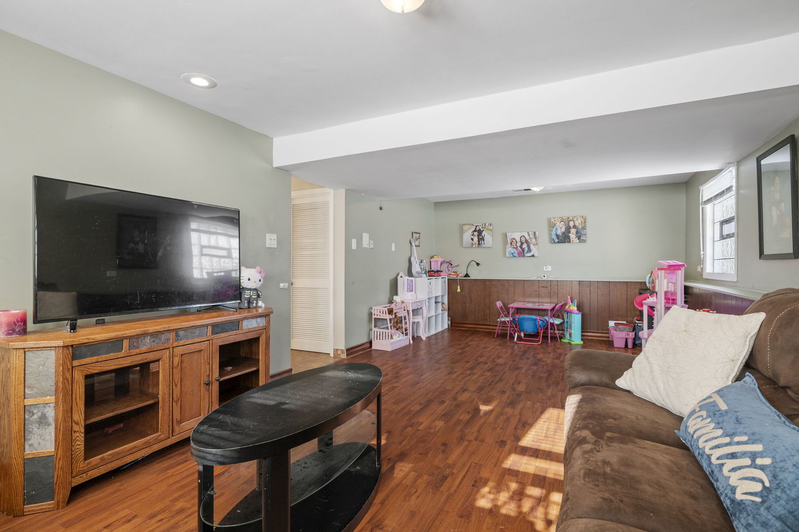 17126 Central Park Avenue, Hazel Crest, IL 60429