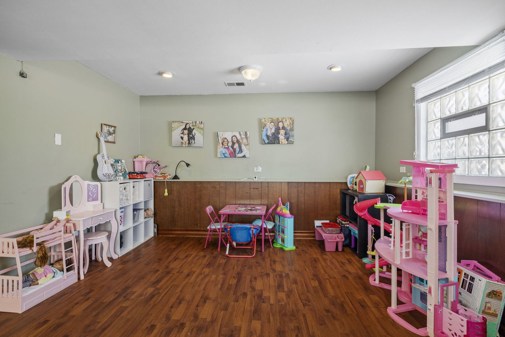 17126 Central Park Avenue, Hazel Crest, IL 60429