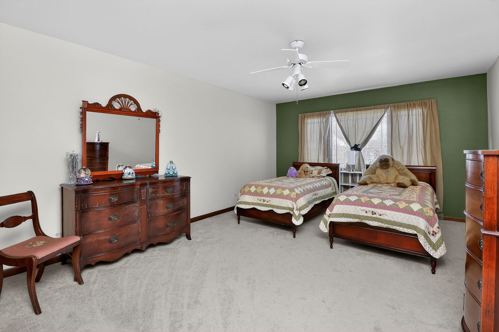 2276 Kaskaskia Court, Naperville, IL 60565