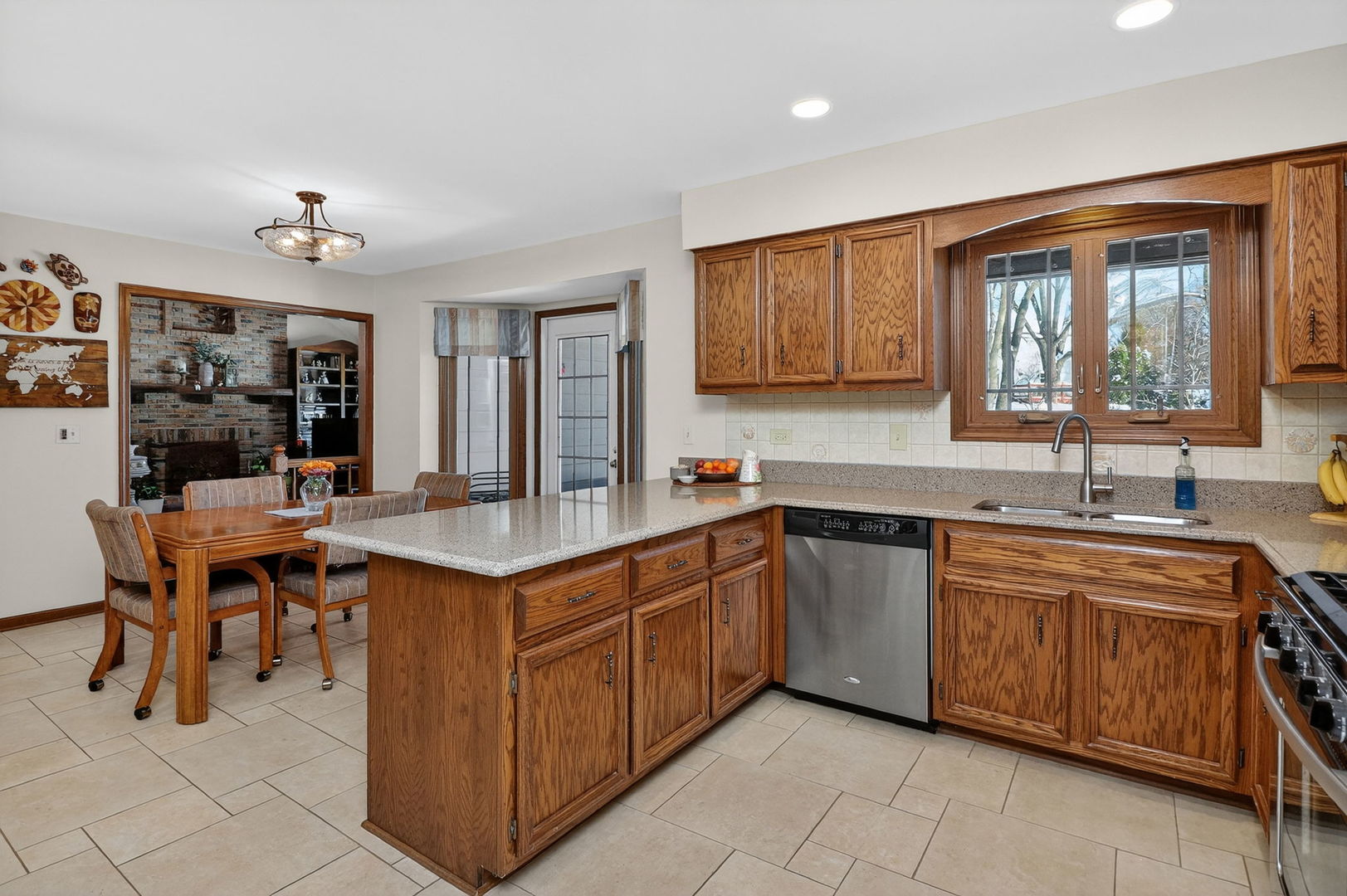 2276 Kaskaskia Court, Naperville, IL 60565