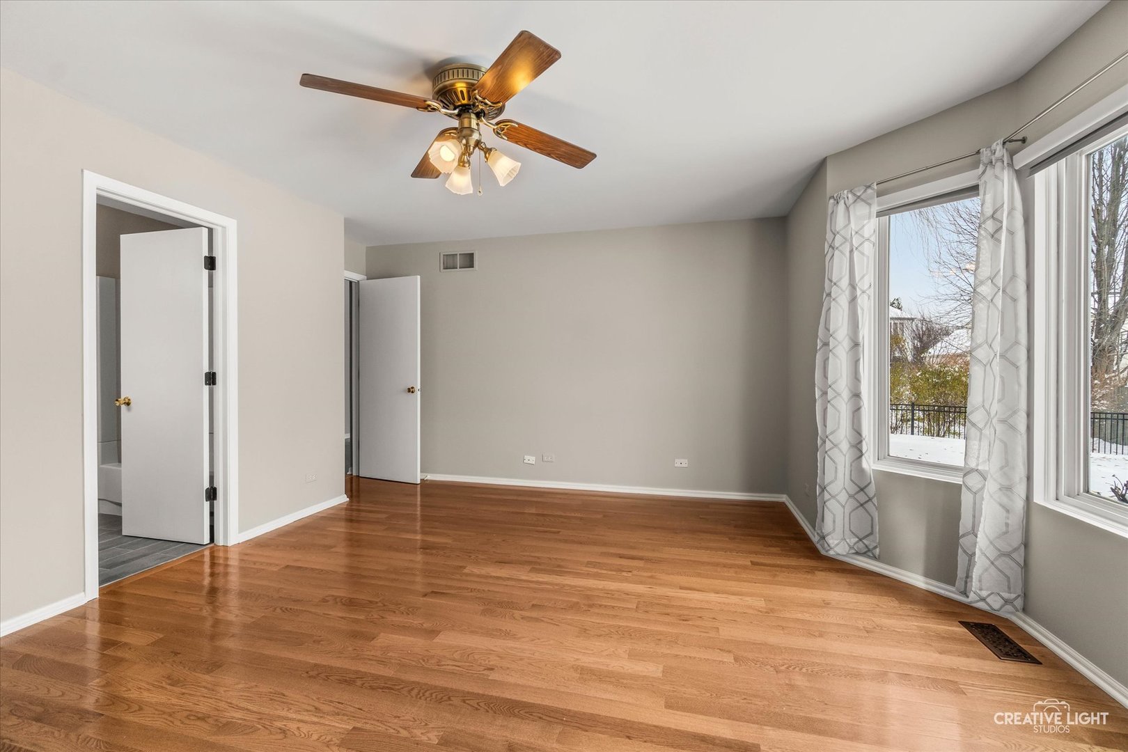 3018 Coastal Drive, Aurora, IL 60503