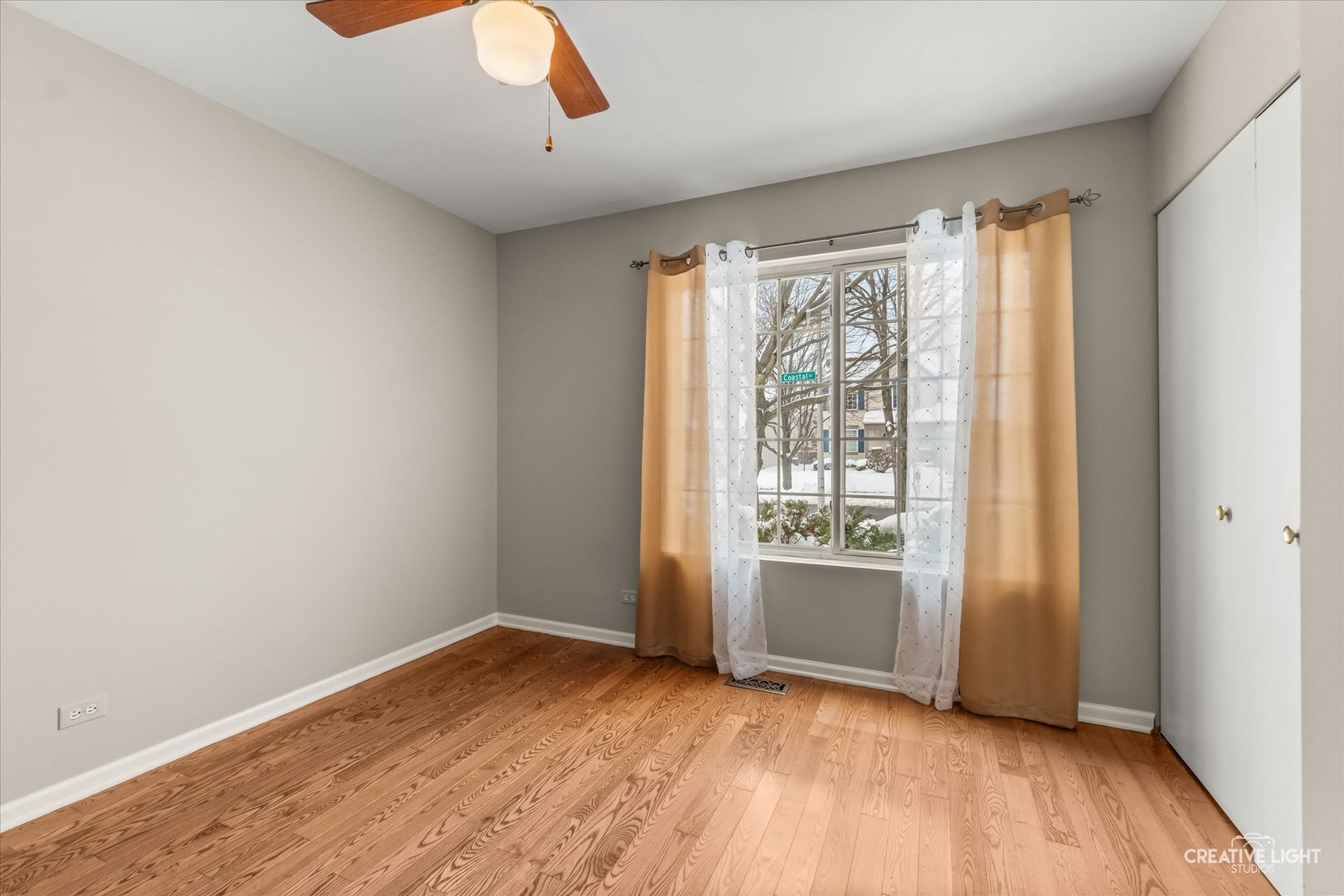 3018 Coastal Drive, Aurora, IL 60503