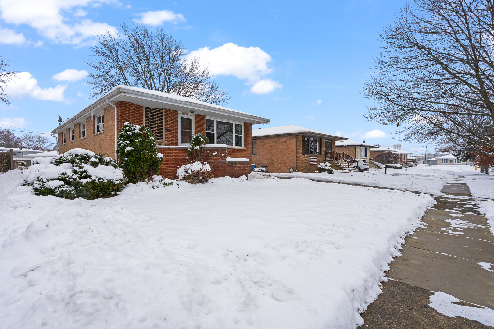 17363 Oleander Avenue, Tinley Park, IL 60477