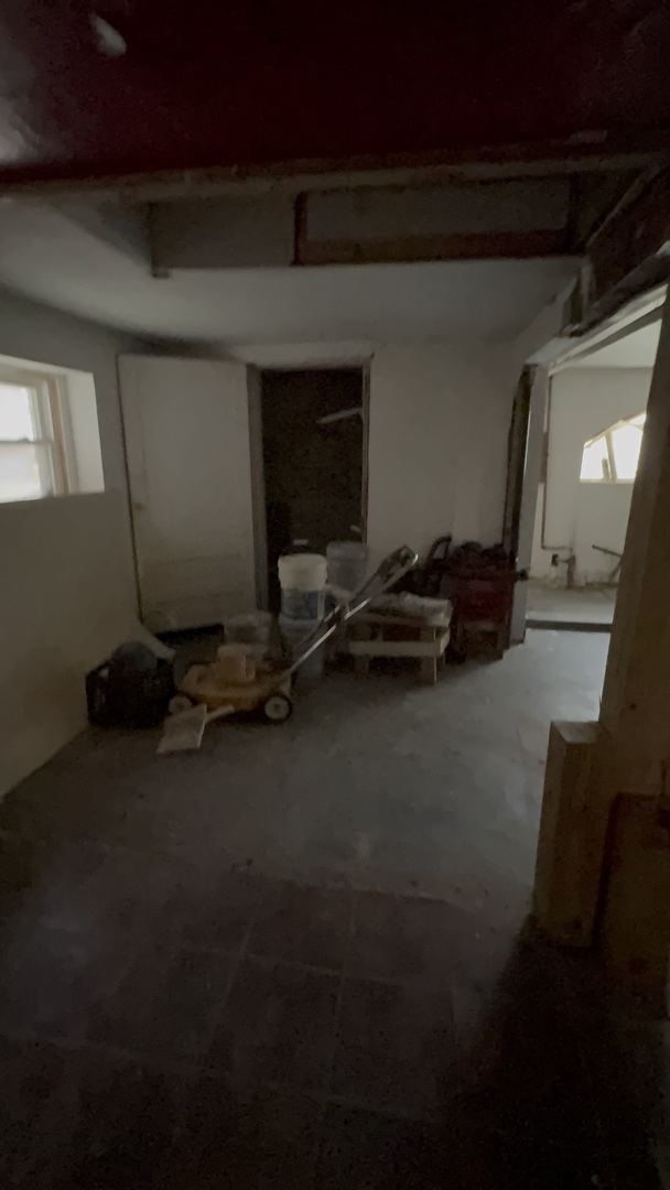 7036 S Artesian Avenue, Chicago, IL 60629