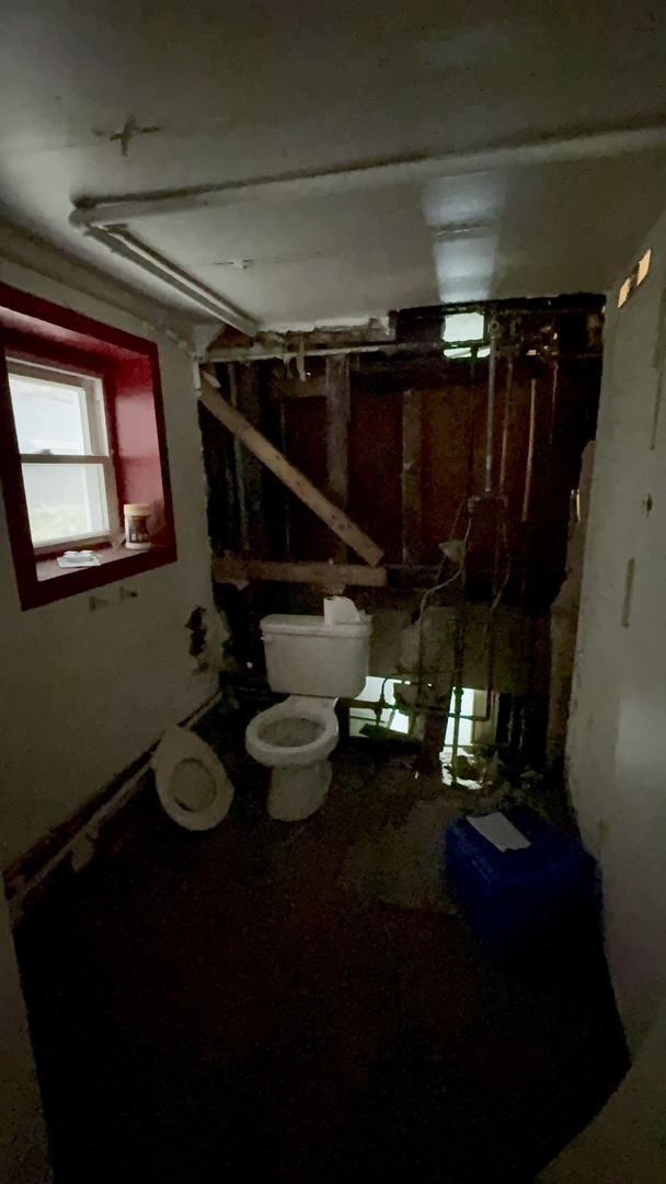 7036 S Artesian Avenue, Chicago, IL 60629