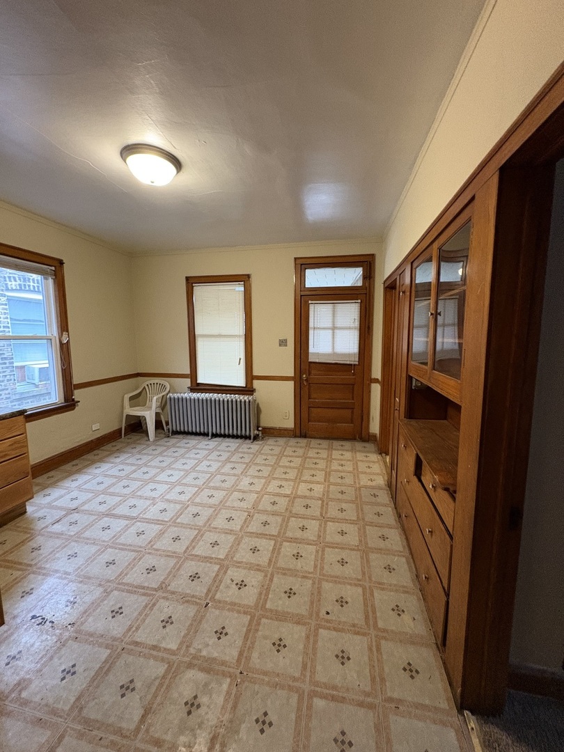 7036 S Artesian Avenue, Chicago, IL 60629