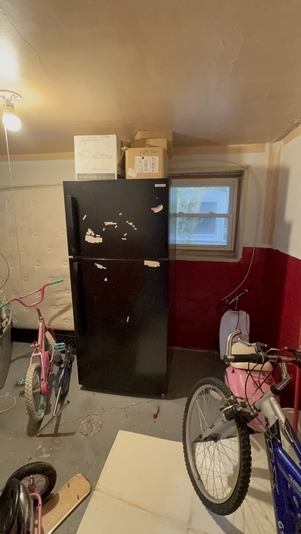 7036 S Artesian Avenue, Chicago, IL 60629