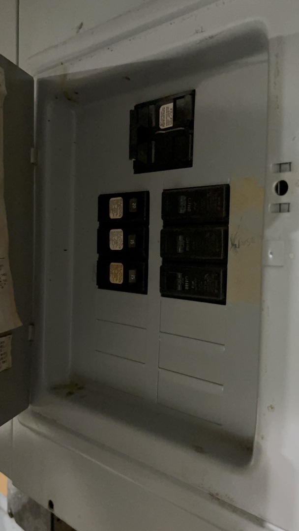 7036 S Artesian Avenue, Chicago, IL 60629