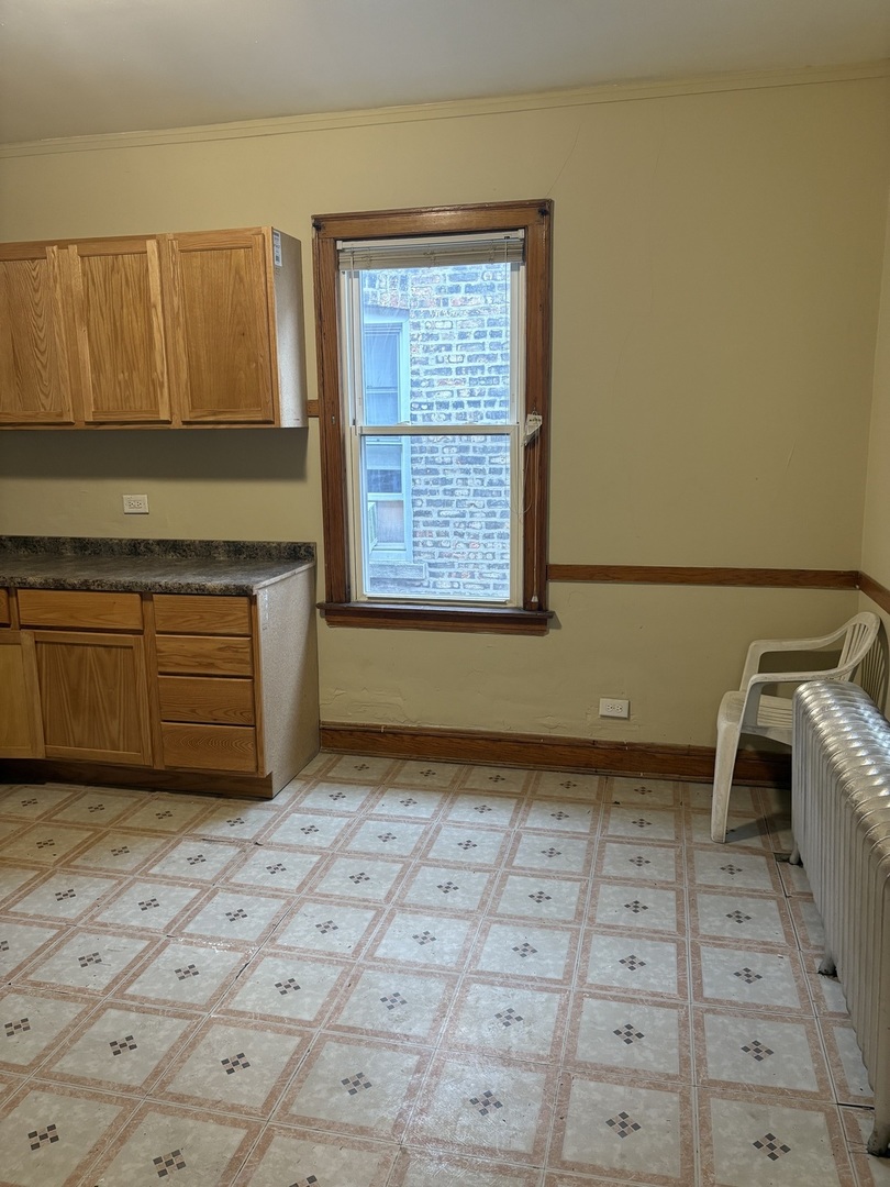 7036 S Artesian Avenue, Chicago, IL 60629