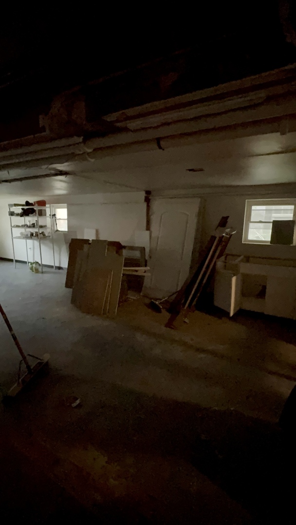 7036 S Artesian Avenue, Chicago, IL 60629