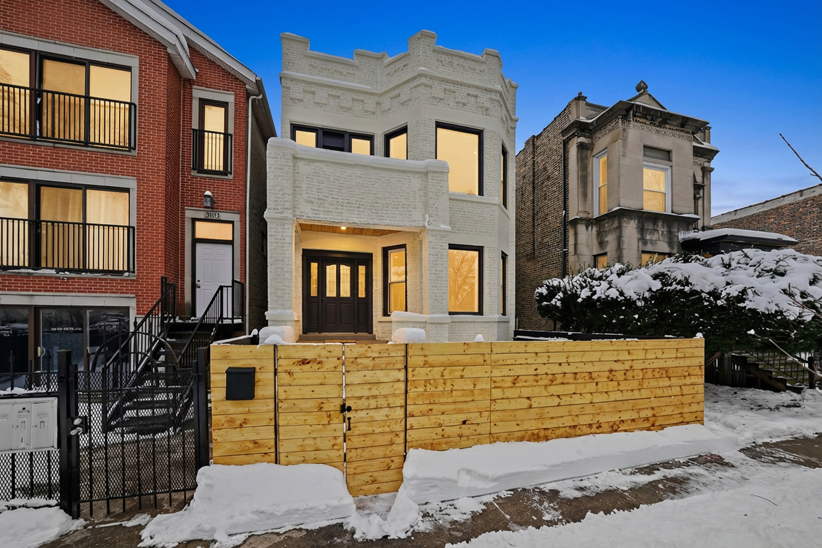 3107 W Flournoy Street, Chicago, IL 60612