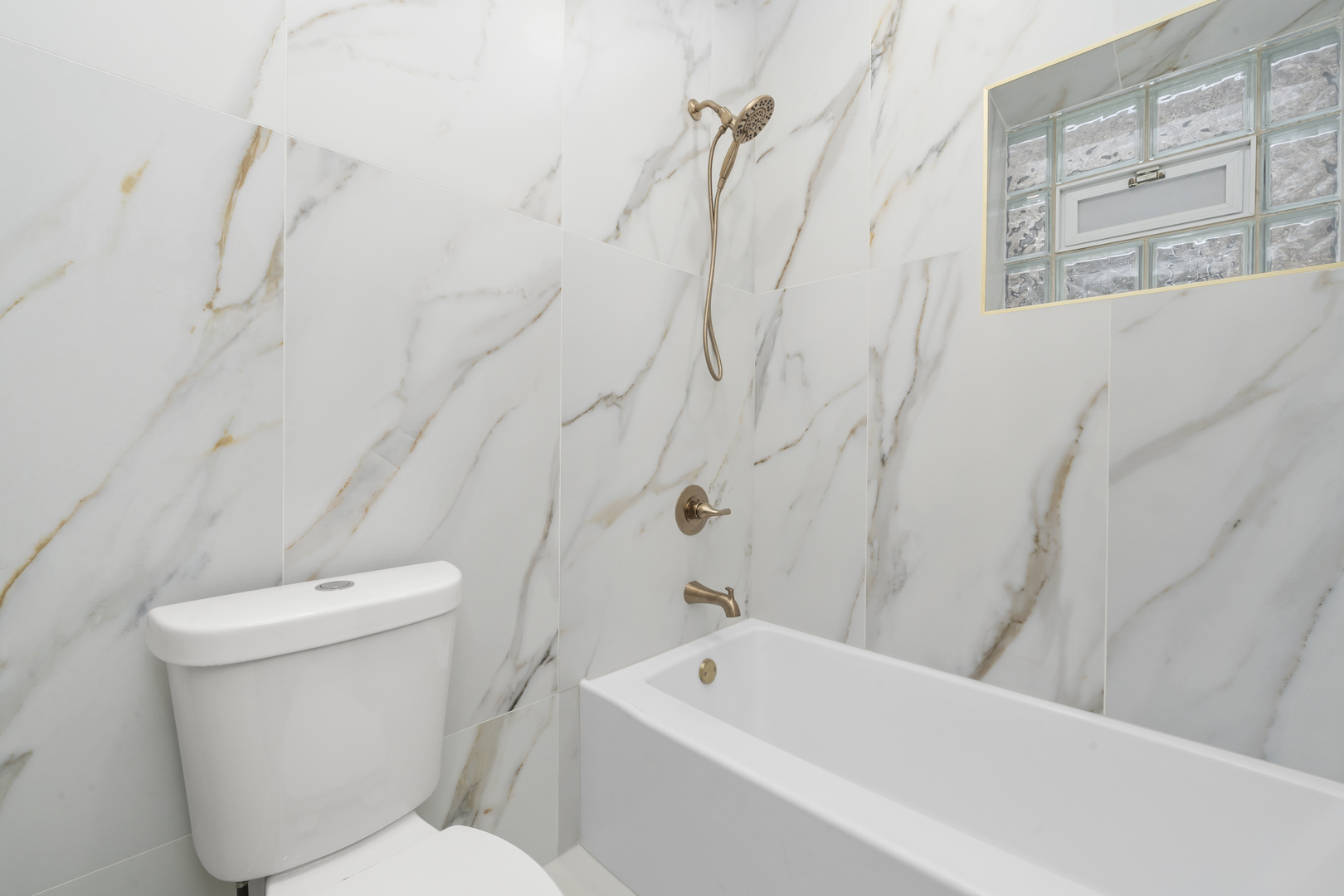 3107 W Flournoy Street, Chicago, IL 60612