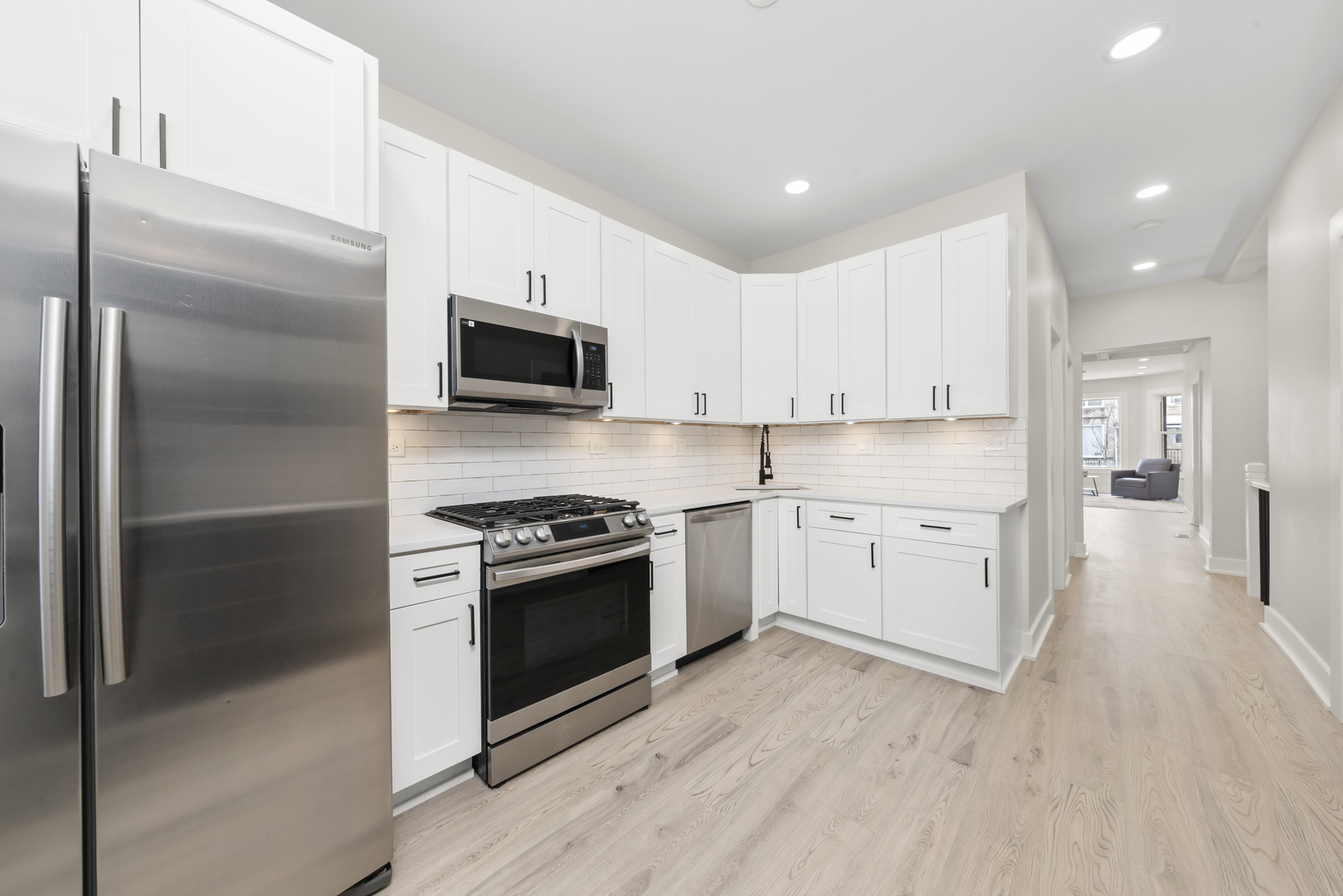 3107 W Flournoy Street, Chicago, IL 60612