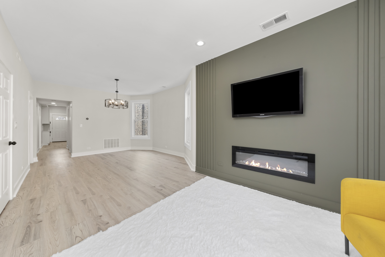 3107 W Flournoy Street, Chicago, IL 60612