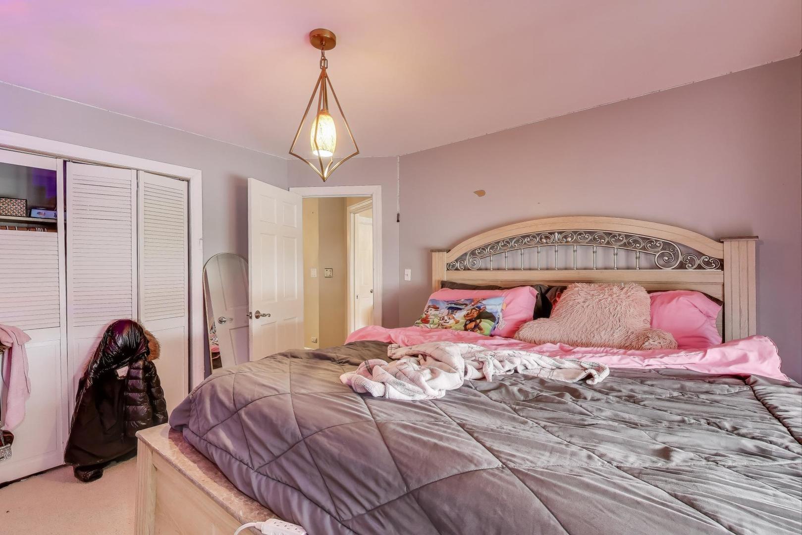 3015 140th Place, Blue Island, IL 60406