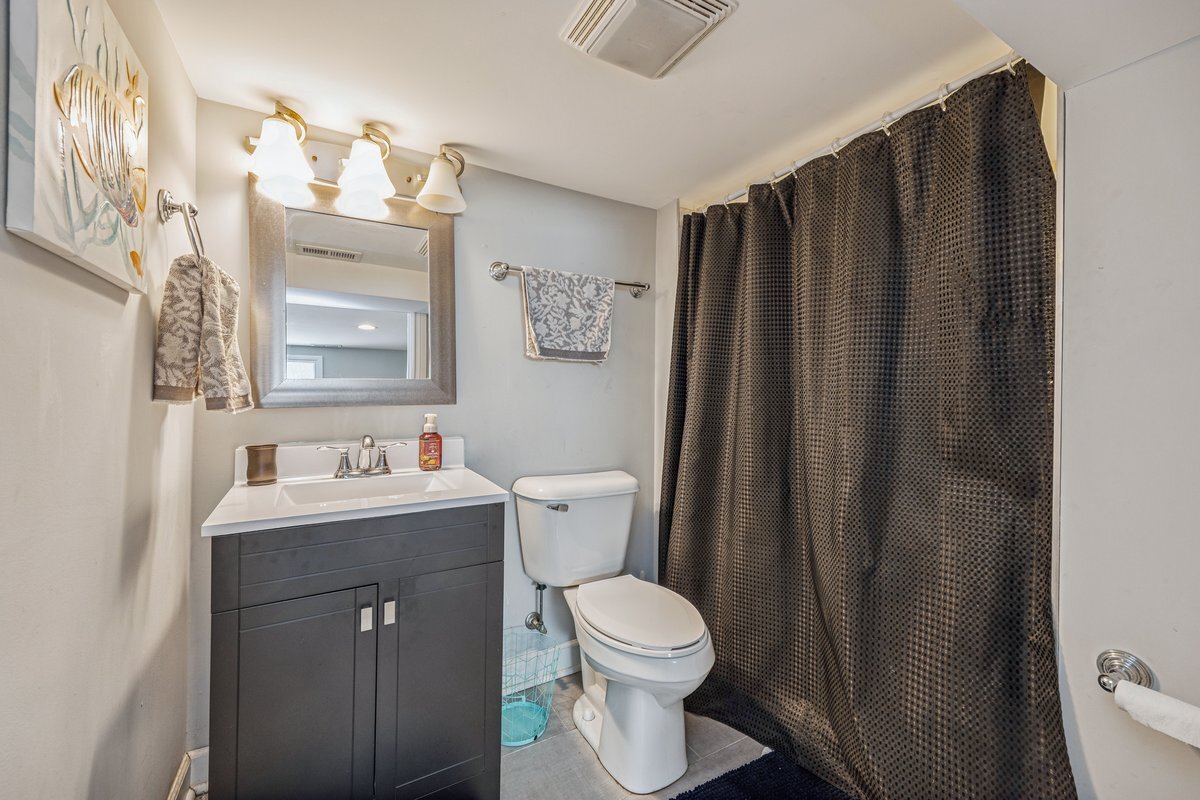 3647 Euclid Avenue, Berwyn, IL 60402