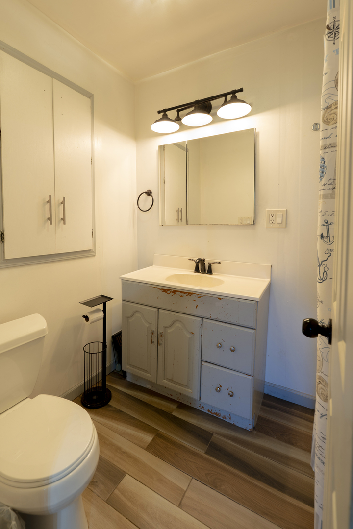 1225 S Lawler Avenue, Lombard, IL 60148