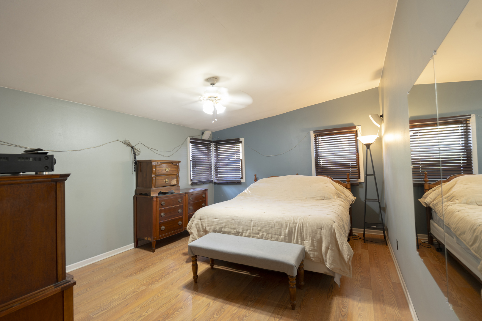 1225 S Lawler Avenue, Lombard, IL 60148