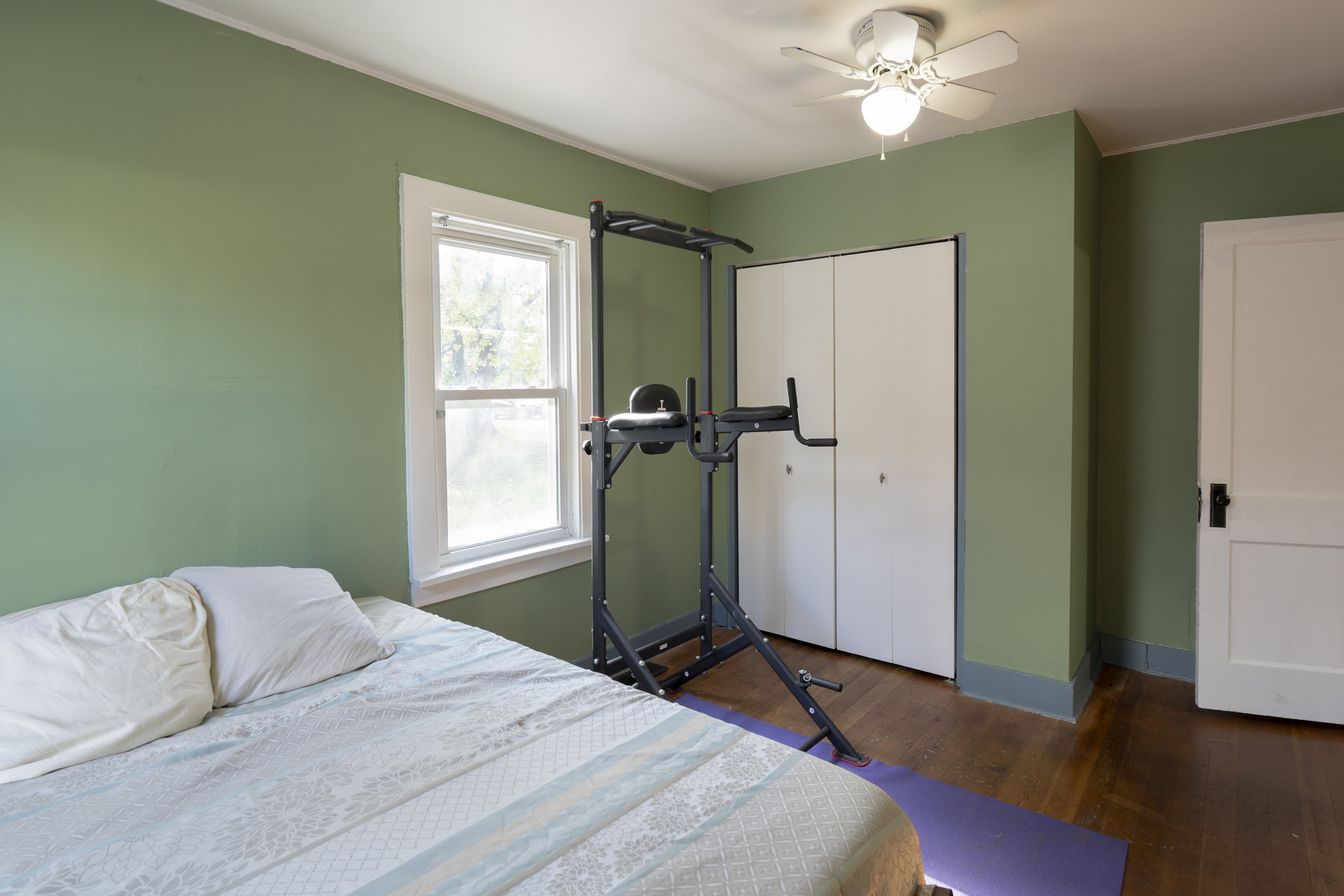 1225 S Lawler Avenue, Lombard, IL 60148