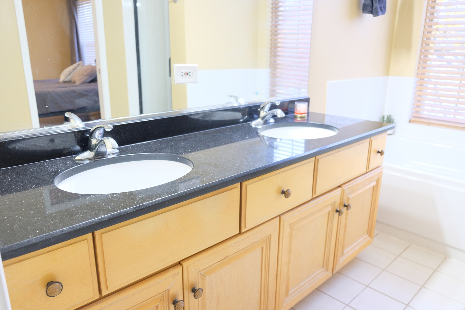 3408 Parliament Lane, Naperville, IL 60564