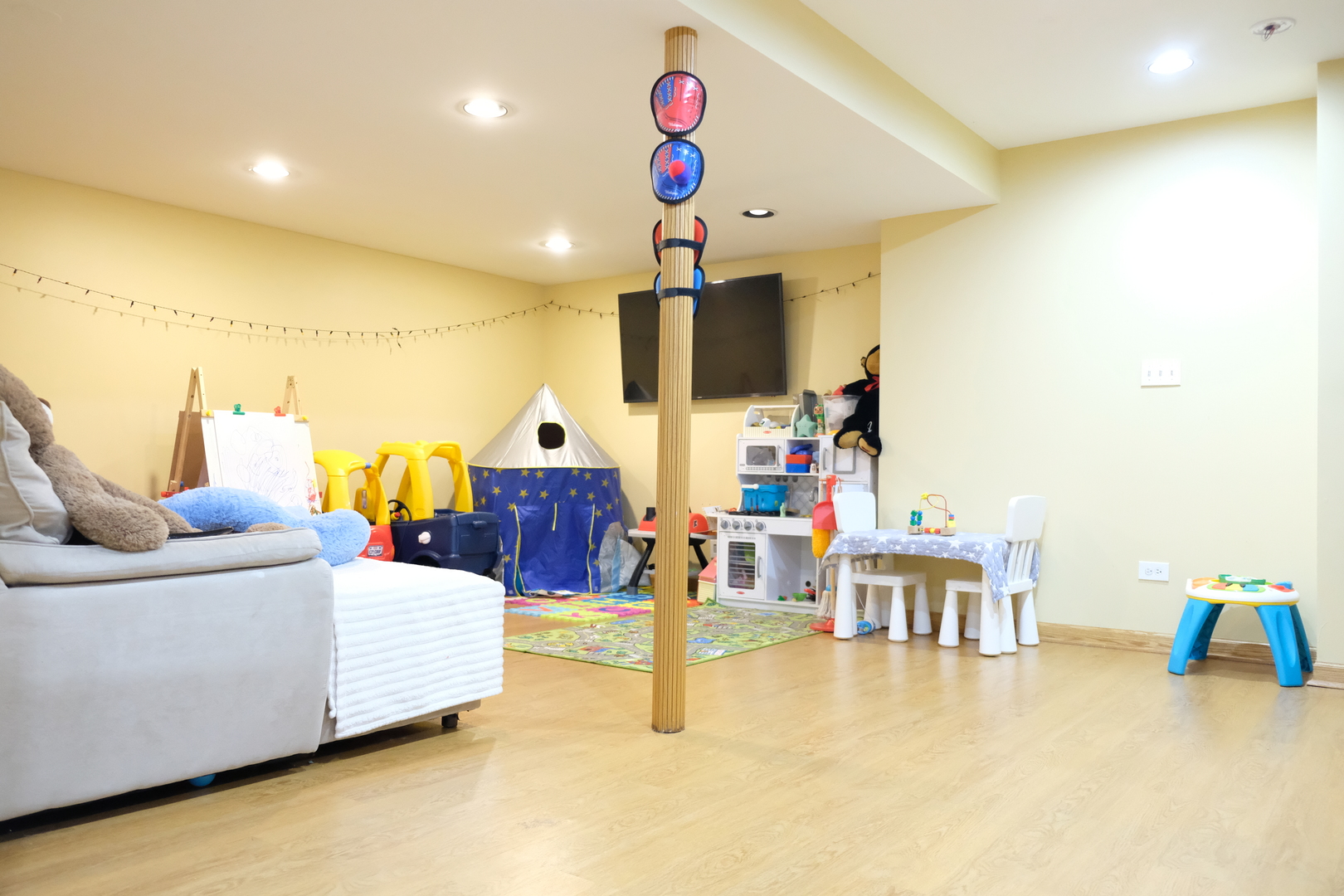 3408 Parliament Lane, Naperville, IL 60564