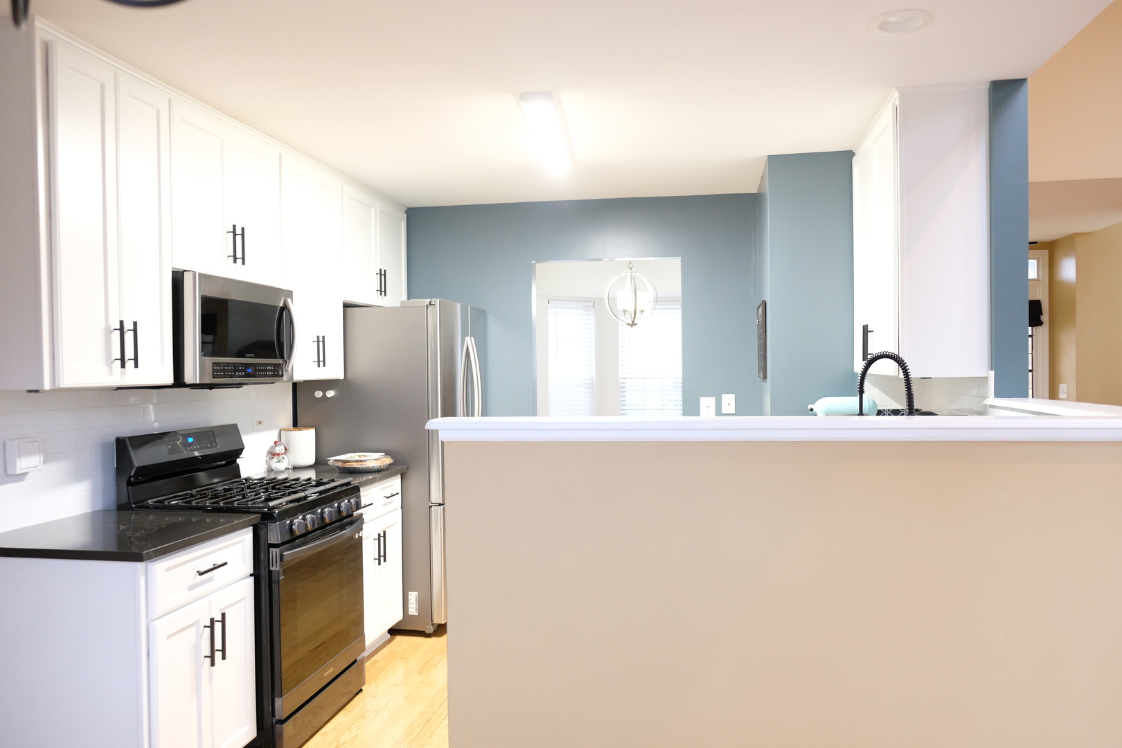 3408 Parliament Lane, Naperville, IL 60564