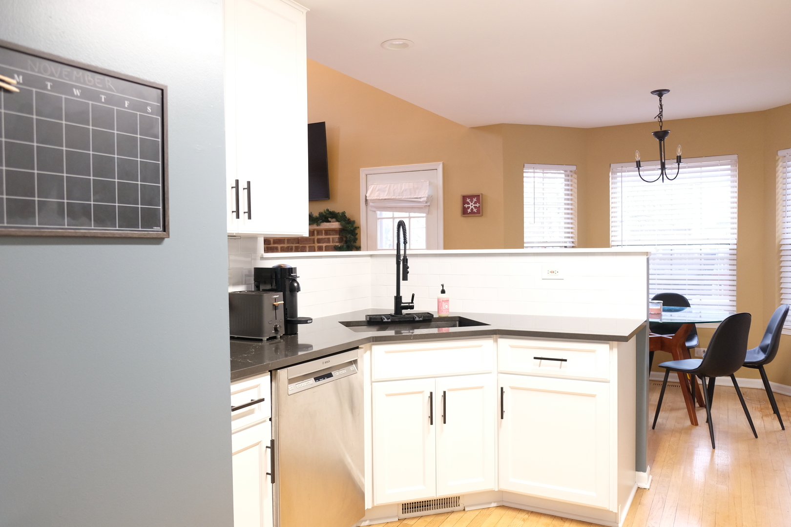 3408 Parliament Lane, Naperville, IL 60564