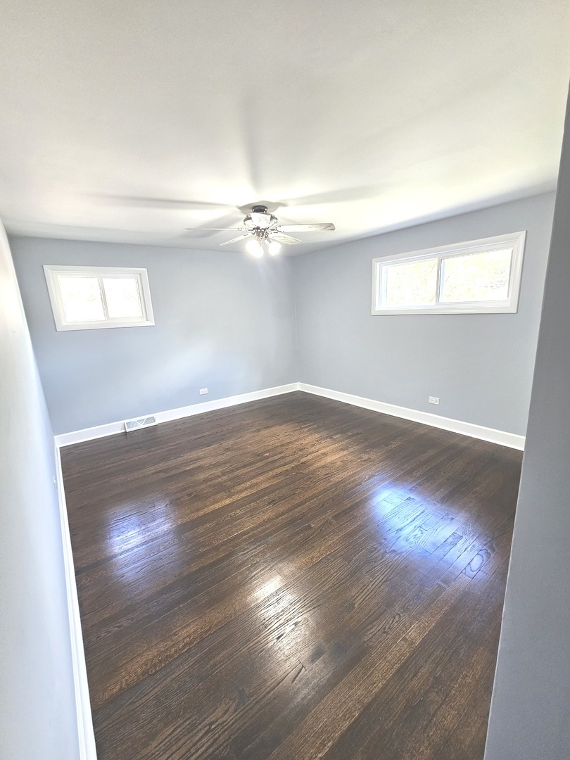 14926 Kenton Avenue, Midlothian, IL 60445