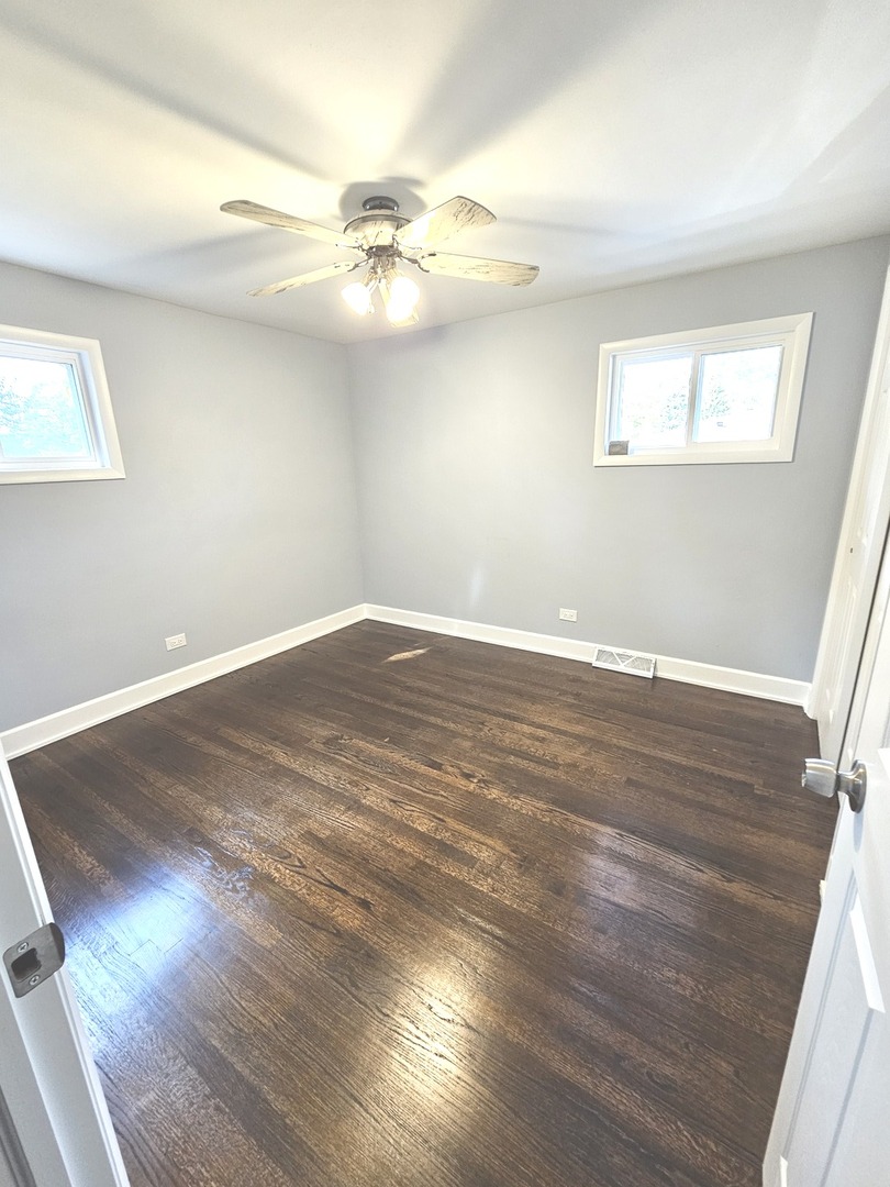 14926 Kenton Avenue, Midlothian, IL 60445