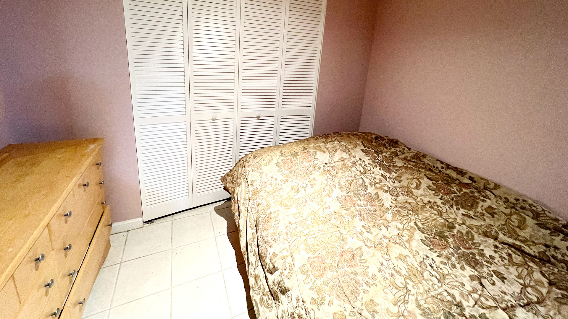 968 Knowles Road, Gurnee, IL 60031