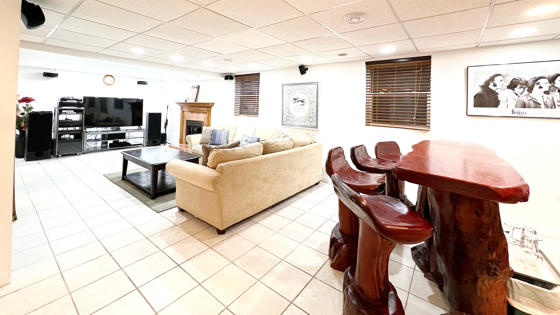 968 Knowles Road, Gurnee, IL 60031