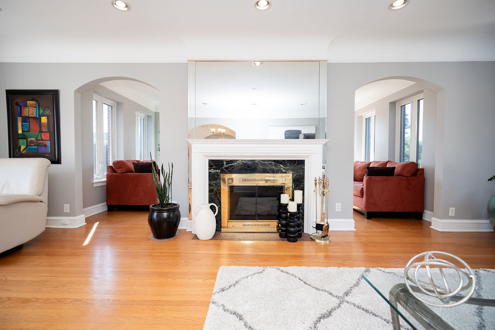 10656 S Oakley Avenue, Chicago, IL 60643