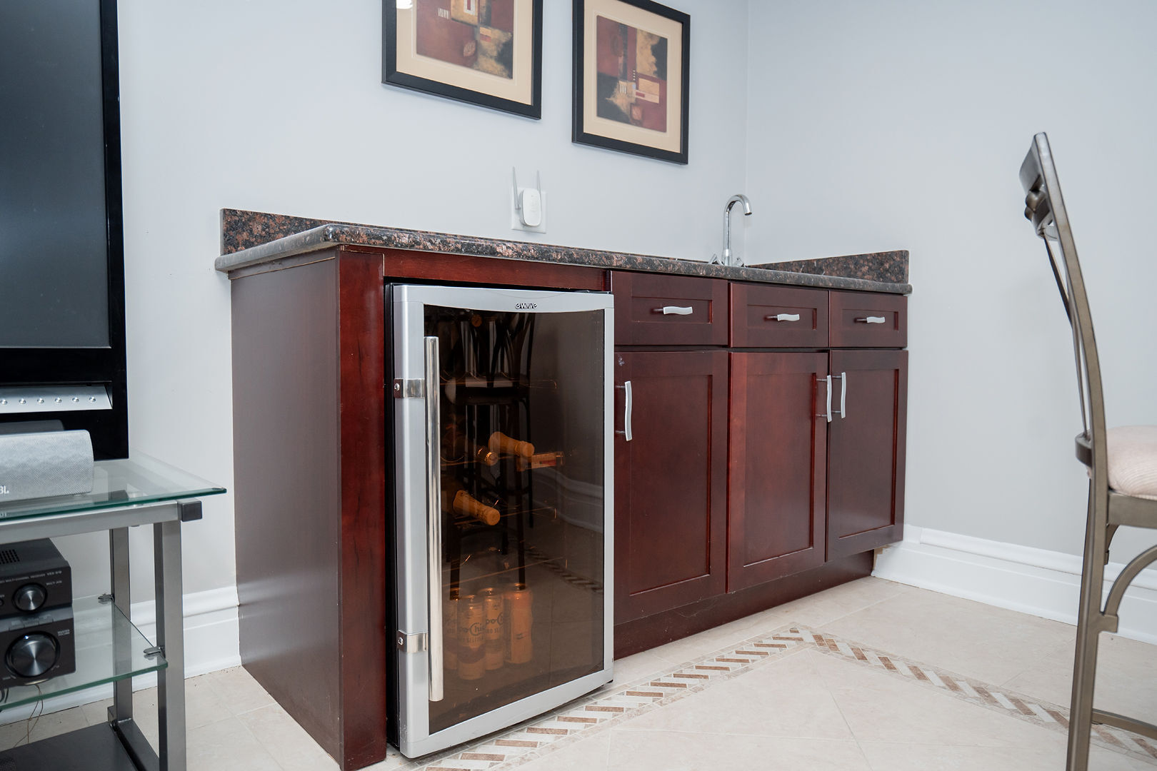 10656 S Oakley Avenue, Chicago, IL 60643