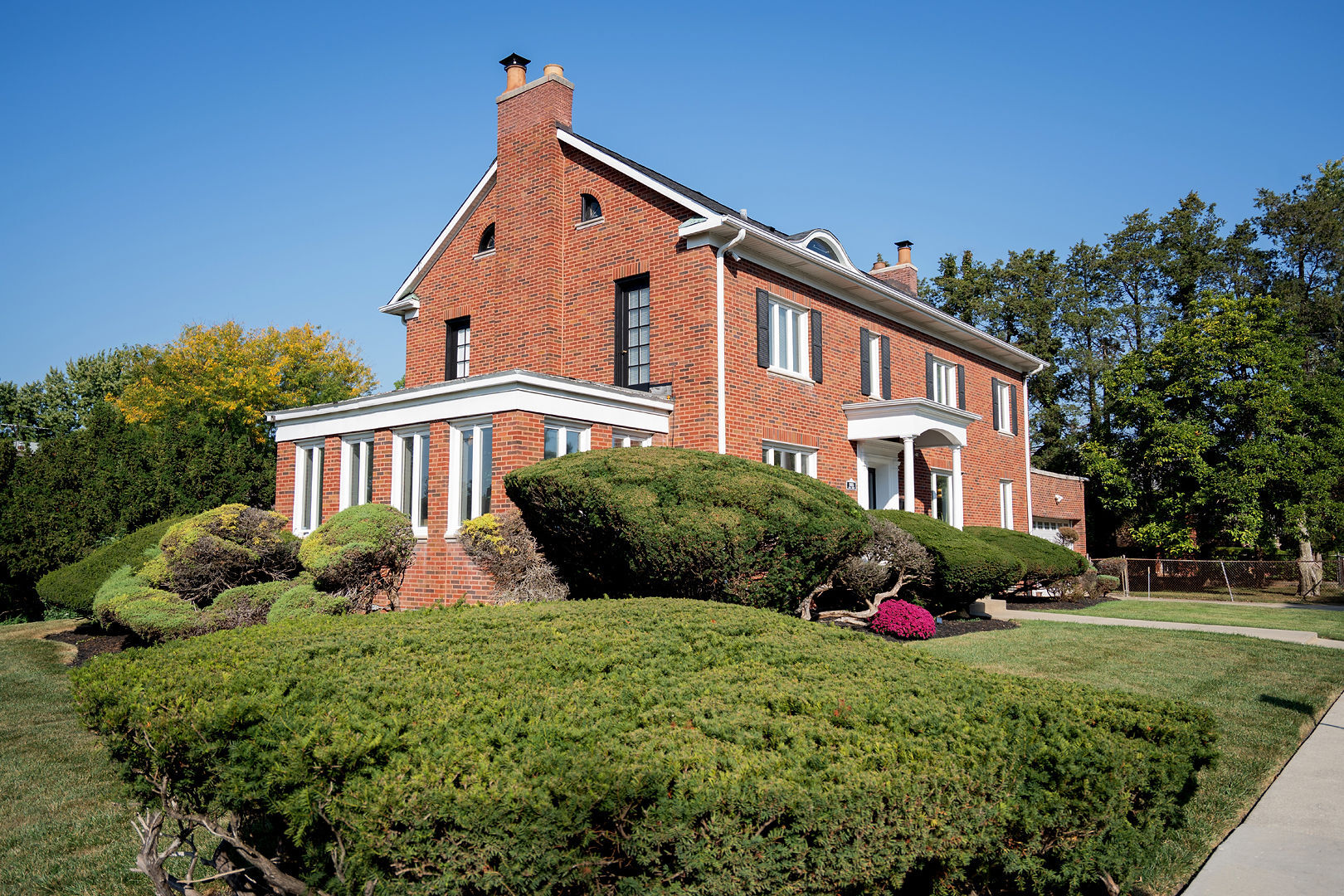 10656 S Oakley Avenue, Chicago, IL 60643