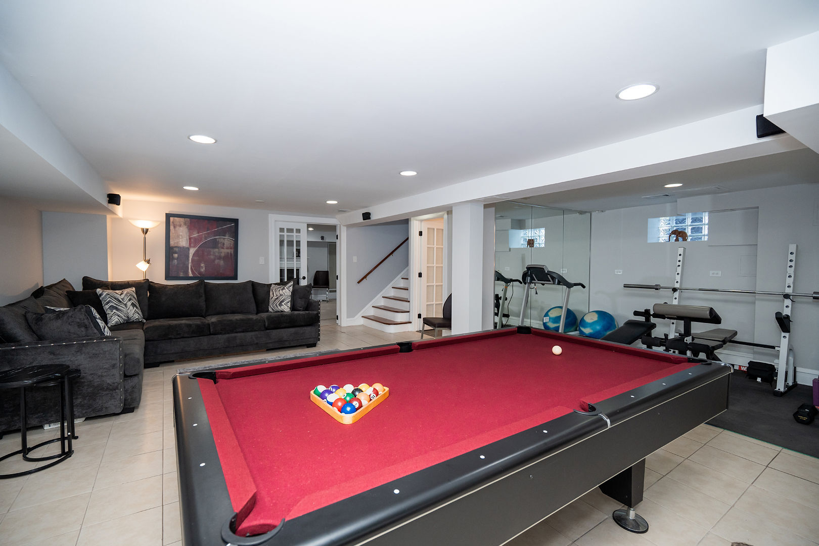 10656 S Oakley Avenue, Chicago, IL 60643