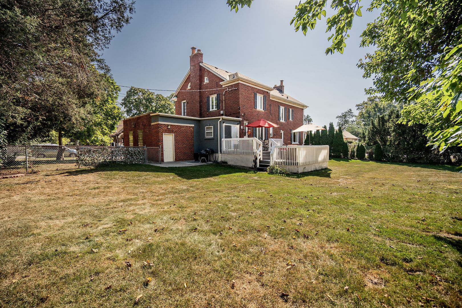 10656 S Oakley Avenue, Chicago, IL 60643