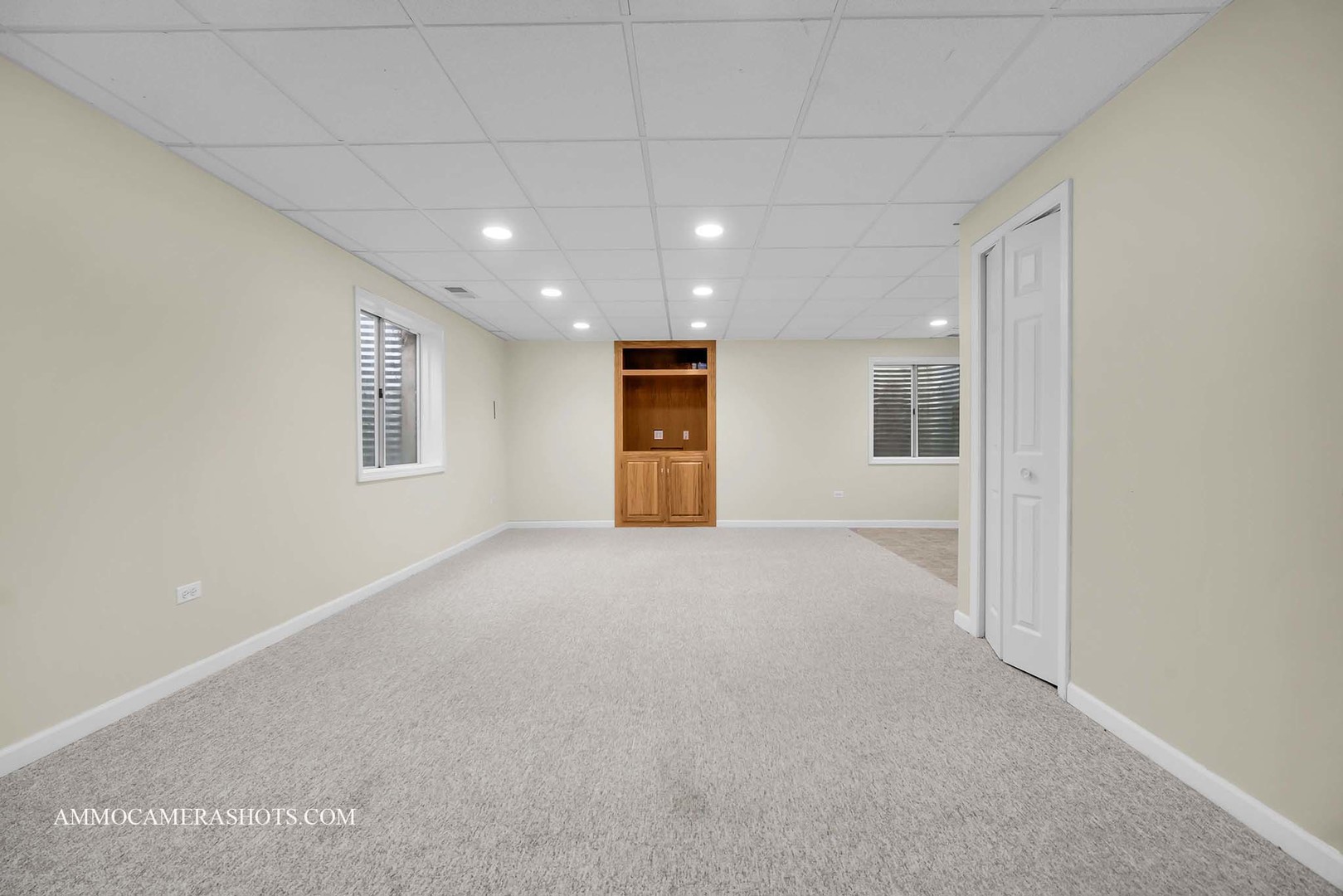 3107 Whitney Road, Aurora, IL 60502