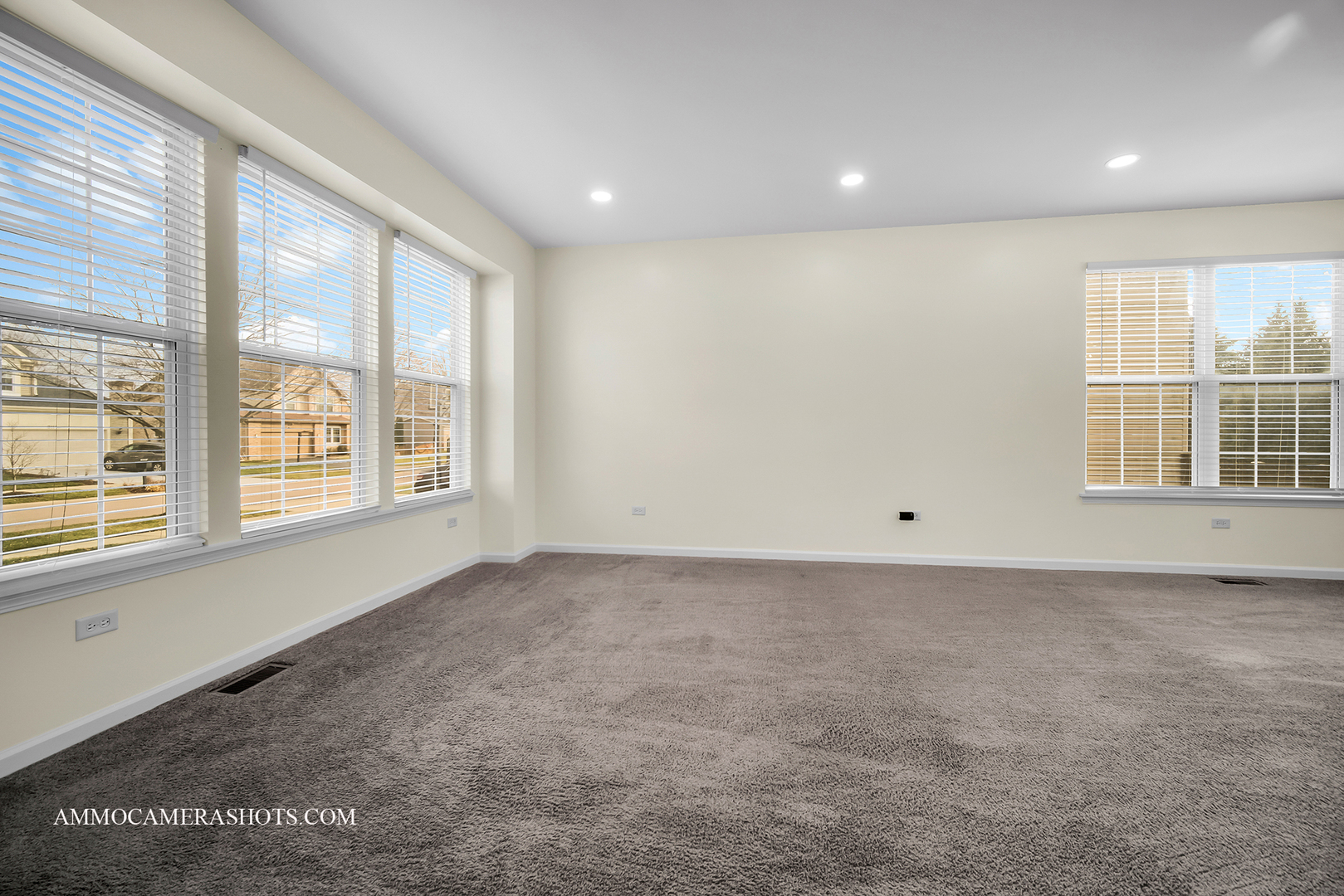 3107 Whitney Road, Aurora, IL 60502