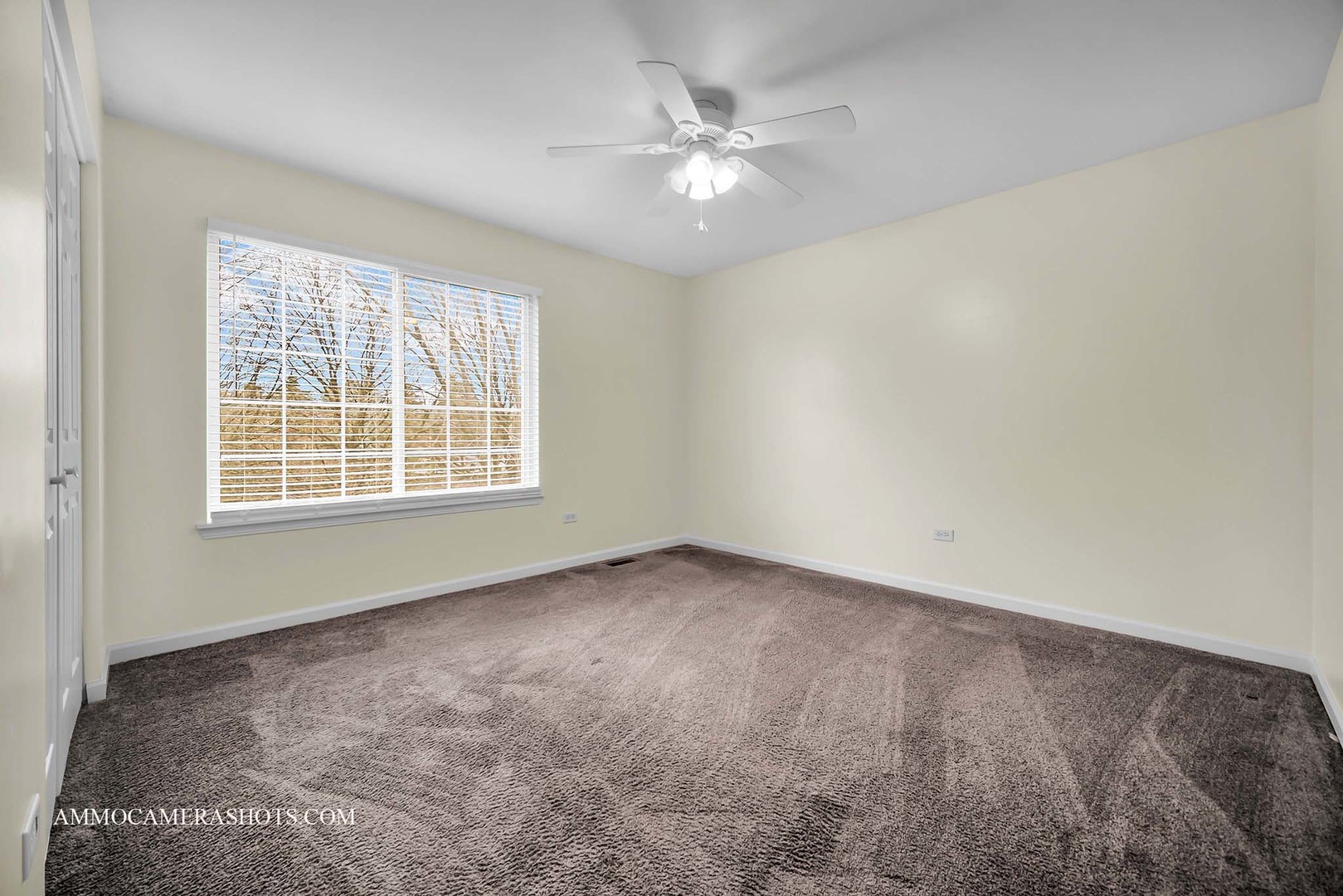 3107 Whitney Road, Aurora, IL 60502