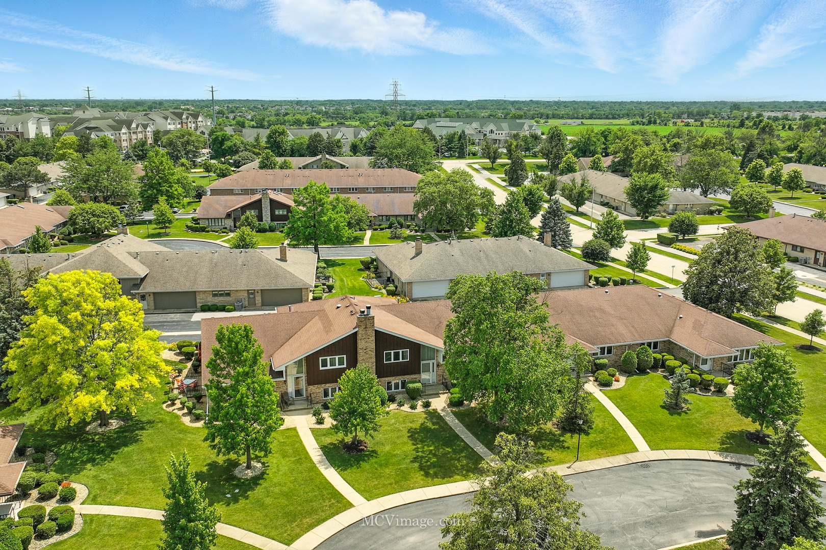 10549 Illinois Court, Orland Park, IL 60467