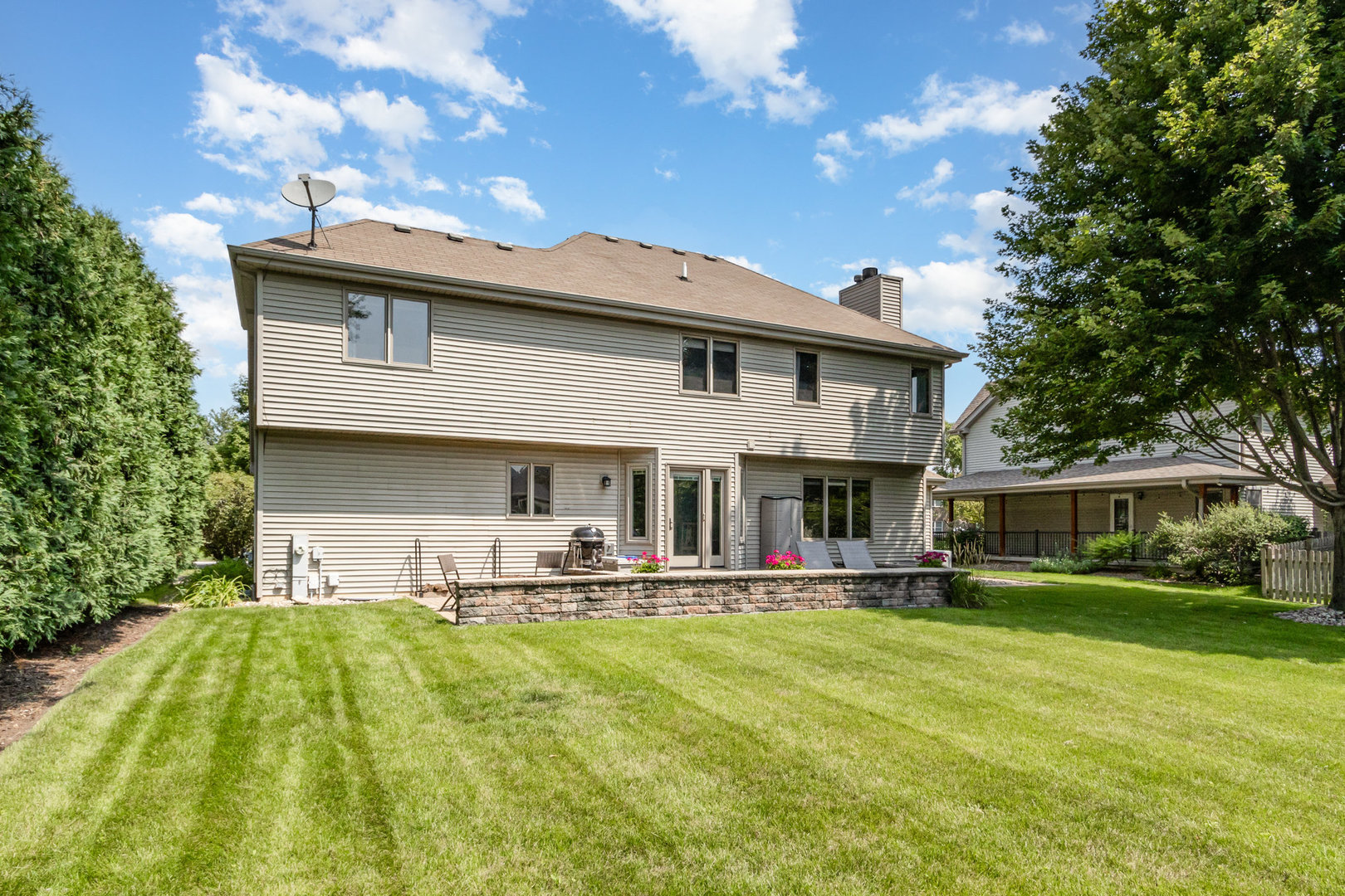 25255 Wheat Drive, Plainfield, IL 60585