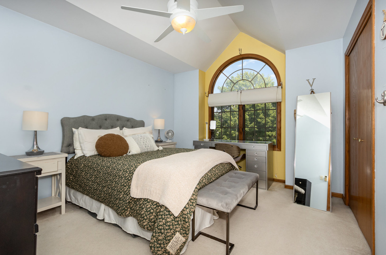 25255 Wheat Drive, Plainfield, IL 60585