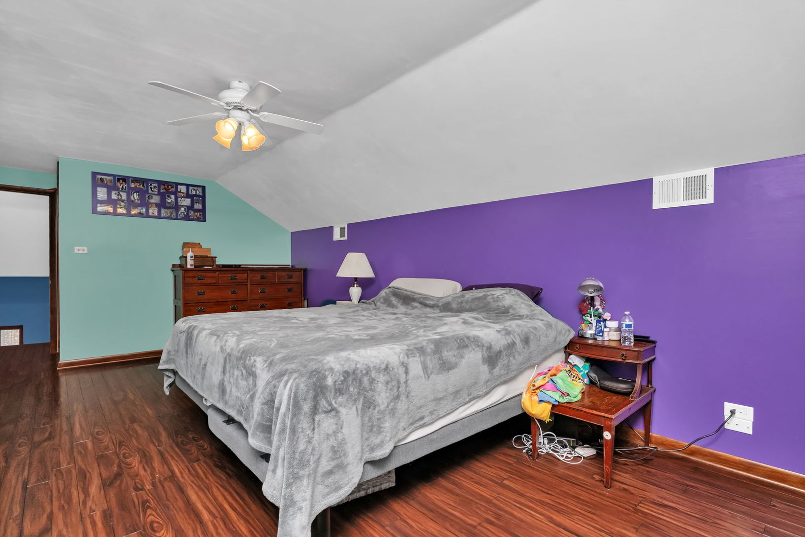 24556 W Lancelot Lane, Shorewood, IL 60404