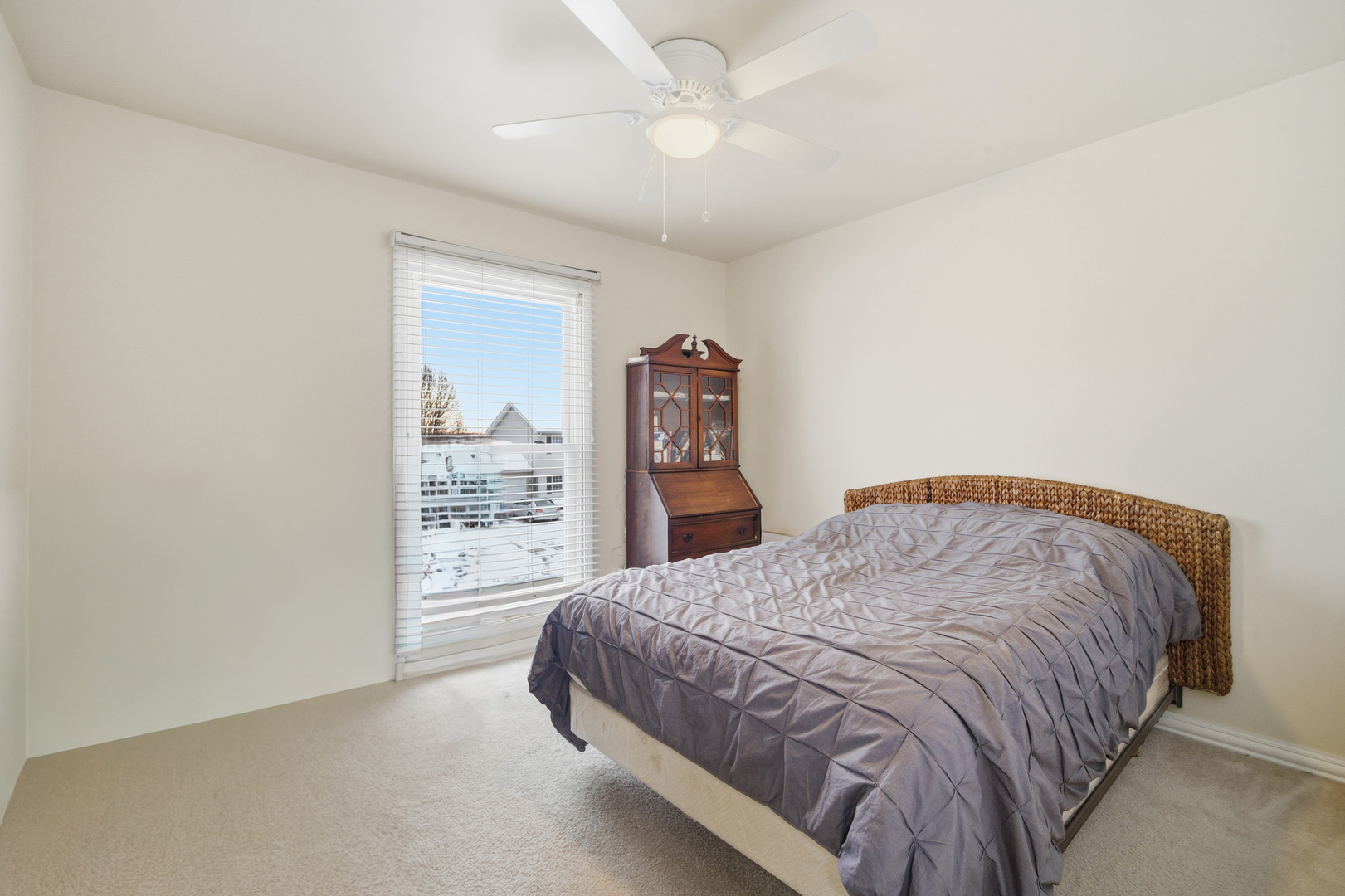 1032 Oak Tree Trail, Lake Villa, IL 60046