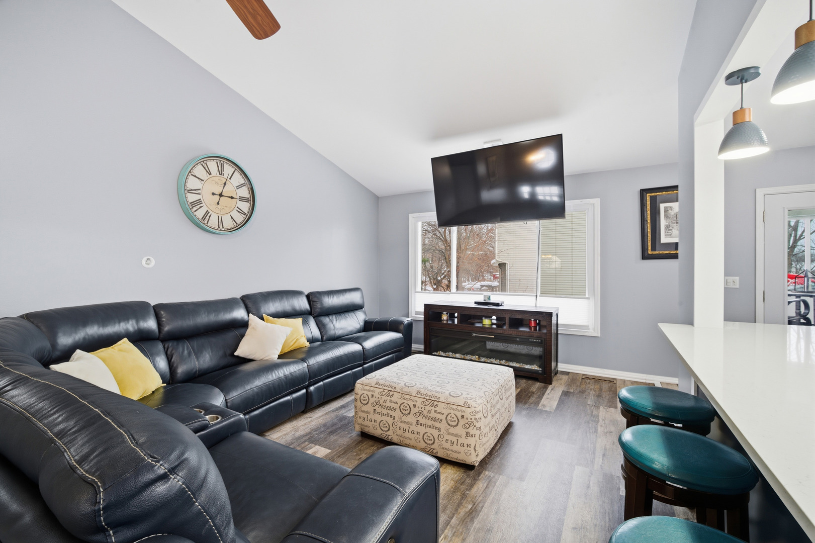 1032 Oak Tree Trail, Lake Villa, IL 60046