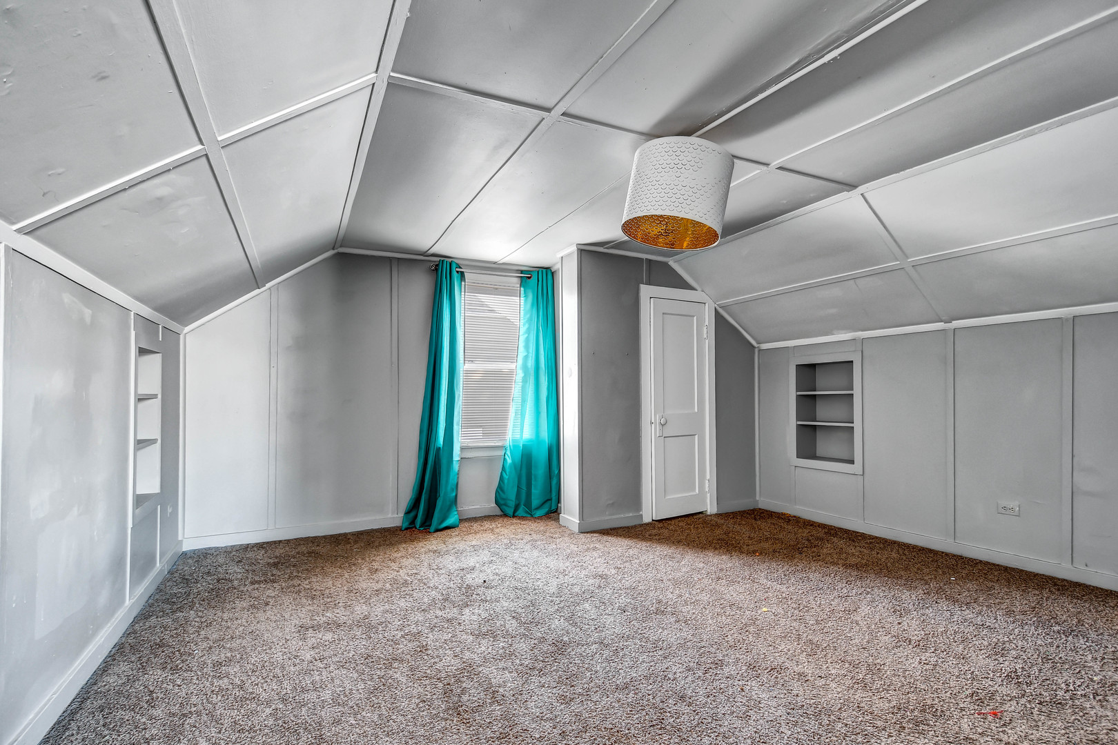 351 16th Place, Chicago Heights, IL 60411